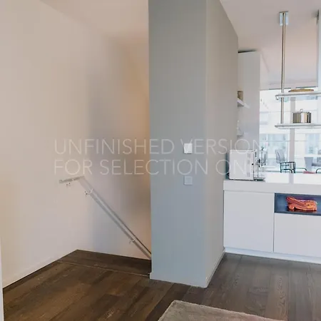160m² Rooftop Penthouse With Terrace & View
