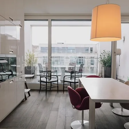 Apartment 160m² Rooftop Penthouse With Terrace & View